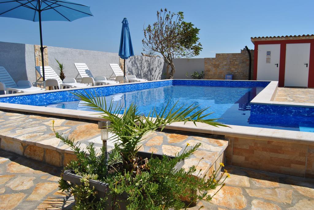 Апартаменти House With Swimming Pool Blue Diamond Повляна Екстер'єр фото